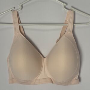 Hanes Wireless Bra XL+ Nude MHWB50T Cool Comfort Molded Cups